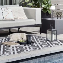 Outdoor Solar-Tischleuchte Mit Farbwechsel LIGHT UP In Schwarz-Weiß -Einrichtungsgeschäft butlers outdoor solar tischleuchte mit farbwechsel light up in schwarz weiss 10